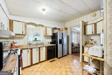 Kitchen - 177 Patton Rd, Gray, GA 31032 photo 1 of 2