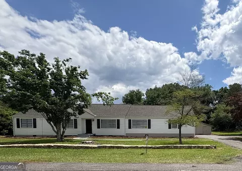 109 Pine St, Woodbury, GA 30293