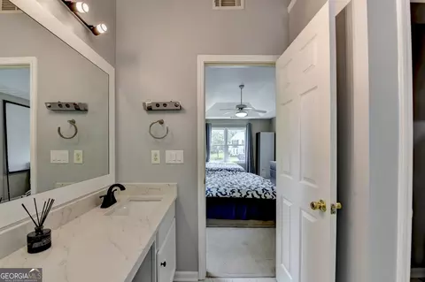 Bath - 3668 Burel Mill Dr, Buford, GA 30519 photo 7 of 8
