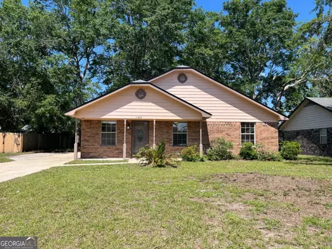 1102 Chaparral Cir, Hinesville, GA 31313