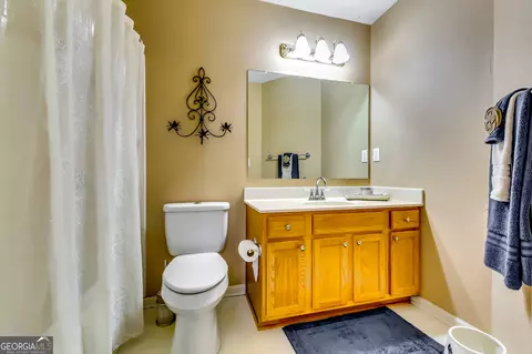 Bath - 1373 Fall River Dr, Conyers, GA 30013 photo 2 of 6
