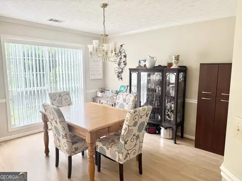 Dining - 144 Northshore Dr, Lagrange, GA 30240 photo 1 of 1