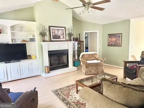 Living - 144 Northshore Dr, Lagrange, GA 30240 photo 1 of 2