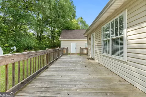 Exterior - 41 Williamson Trce, Williamson, GA 30292 photo 3 of 5