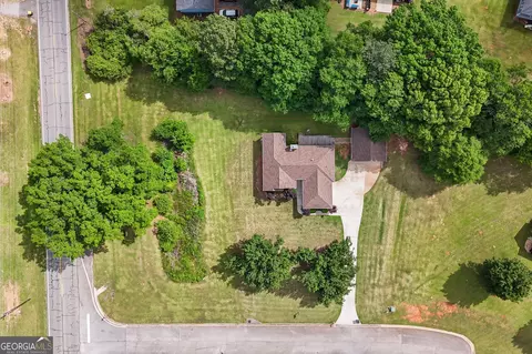 View/Area - 41 Williamson Trce, Williamson, GA 30292 photo 2 of 3
