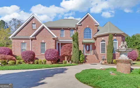 194 Winding Way, Hartwell, GA 30643