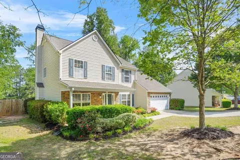 182 Garden Manor Ct, Loganville, GA 30052