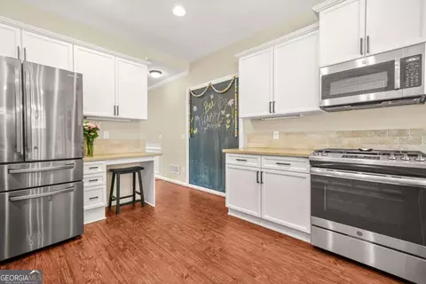 1037 Panoramic Pointe, Buford, GA 30518 photo 16
