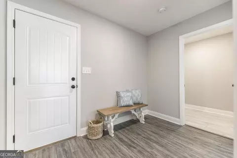 Entry Way - 702 Daisy Dr, Perry, GA 31069 photo 3 of 3