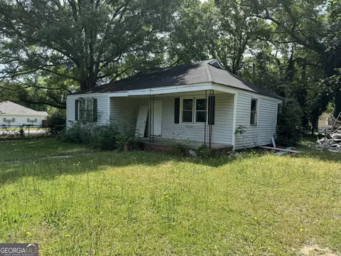 301 Doyle St, Warner Robins, GA 31088