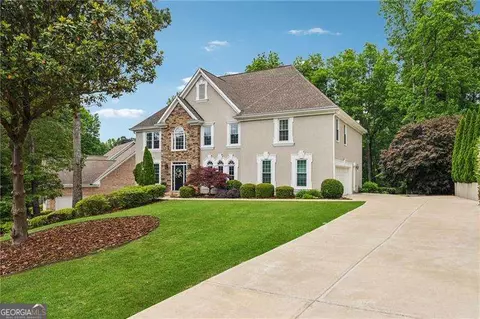 641 Lake Overlook Dr, Canton, GA 30114