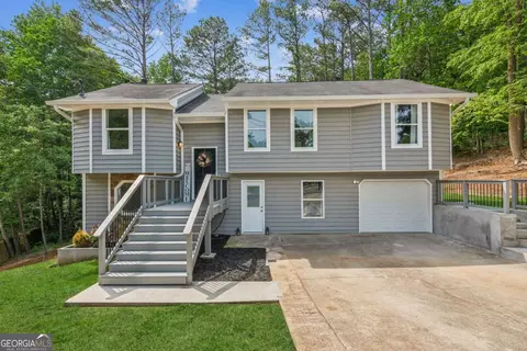 300 Rocky Cove Trl, Lawrenceville, GA 30044