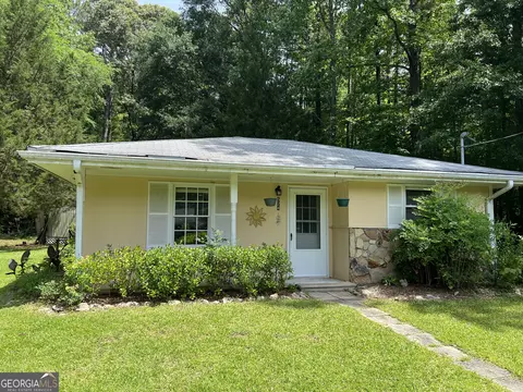 Exterior - 520 Mcdonough Rd, Hampton, GA 30228 photo 1 of 5