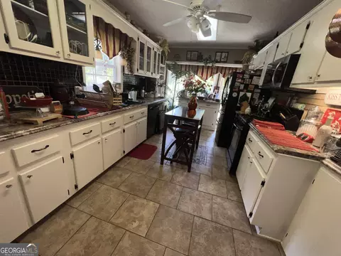 Kitchen - 520 Mcdonough Rd, Hampton, GA 30228 photo 1 of 1