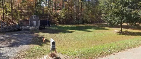 7303 Lucky Ln SE, Acworth, GA 30102