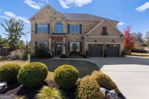3179 Falls Crest Ct, Buford, GA 30519