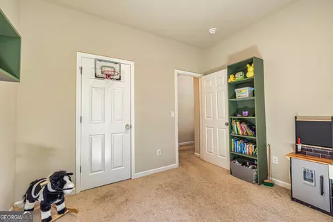 Bedroom - 90 Flatcreek Dr, Lagrange, GA 30241 photo 1 of 10
