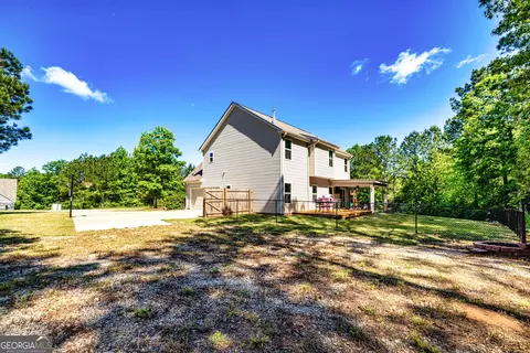 Exterior - 90 Flatcreek Dr, Lagrange, GA 30241 photo 8 of 10