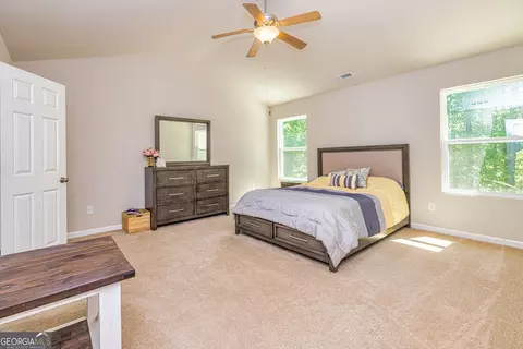 Bedroom - 90 Flatcreek Dr, Lagrange, GA 30241 photo 9 of 10