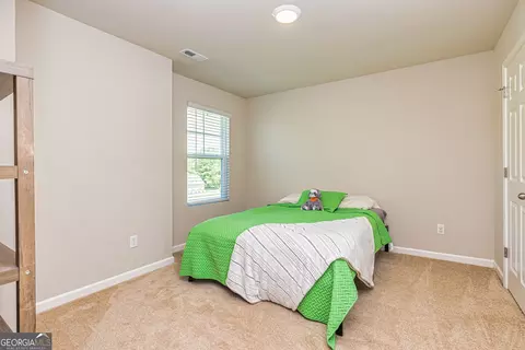 Bedroom - 90 Flatcreek Dr, Lagrange, GA 30241 photo 3 of 10