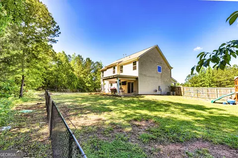 Exterior - 90 Flatcreek Dr, Lagrange, GA 30241 photo 9 of 10