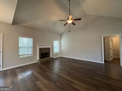 Living - 6703 Biscayne Blvd, Rex, GA 30273 photo 2 of 5