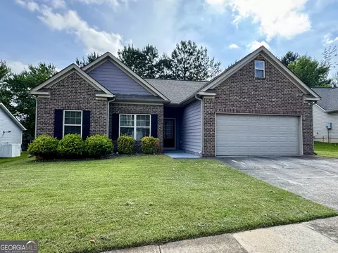 Exterior - 6703 Biscayne Blvd, Rex, GA 30273 photo 4 of 5