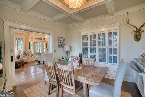 Dining - 407 E 3rd St, Rome, GA 30161 photo 1 of 3