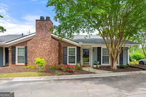 1141 Moorestown Cir, Decatur, GA 30033
