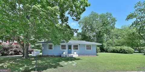 155 Mcdougald Ave, Pine Mountain, GA 31822