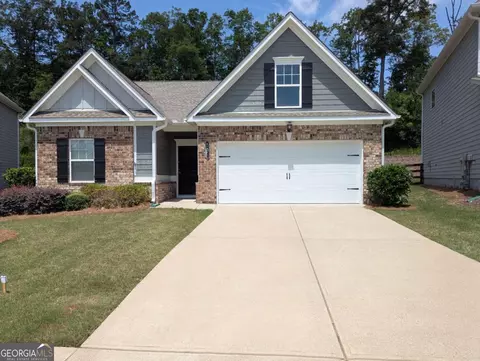 131 Prominence Ct, Canton, GA 30114