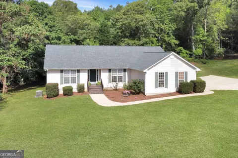 142 Margaret Way, Hogansville, GA 30230