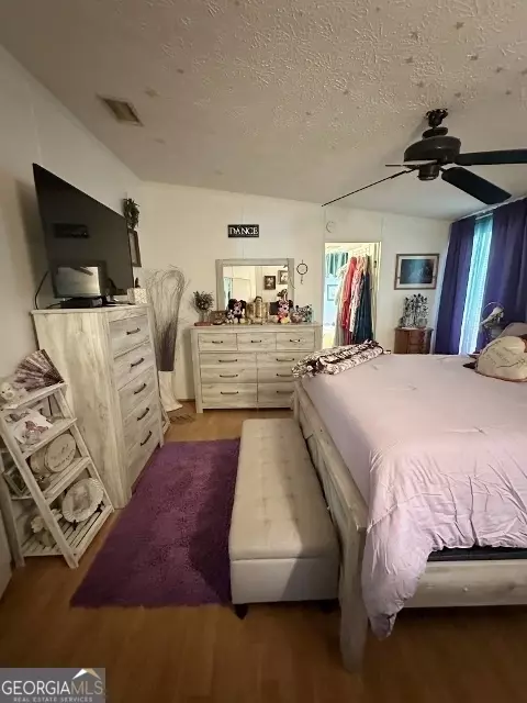 Bedroom - 57 Georgia Ave, Adrian, GA 31002 photo 4 of 6