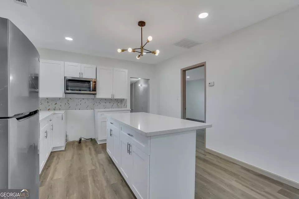 Kitchen - 1601 Coventry St, Savannah, GA 31415 photo 1 of 3