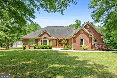 1324 Alabama Rd, Meansville, GA 30256