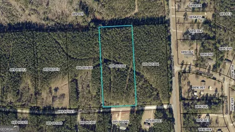 102 Lisa Woods Ln, Eatonton, GA 31024