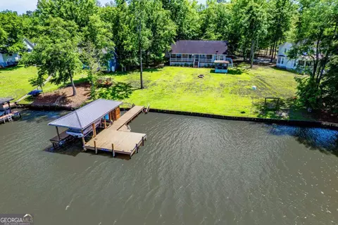 106 Hickory Ct, Sparta, GA 31087