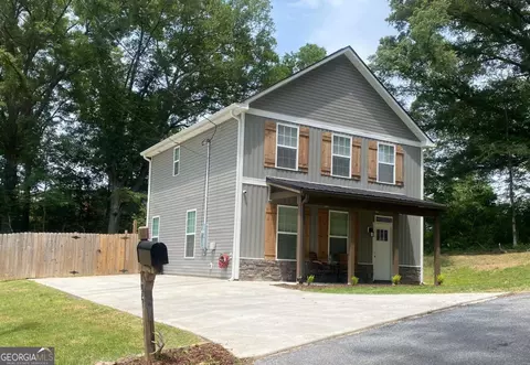 106 Hill St, Cedartown, GA 30125
