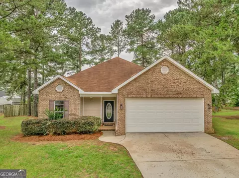 419 Longhorn Trl, Perry, GA 31069