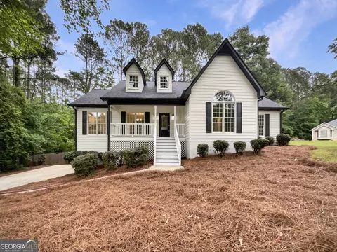 339 Warrenton Dr, Douglasville, GA 30134