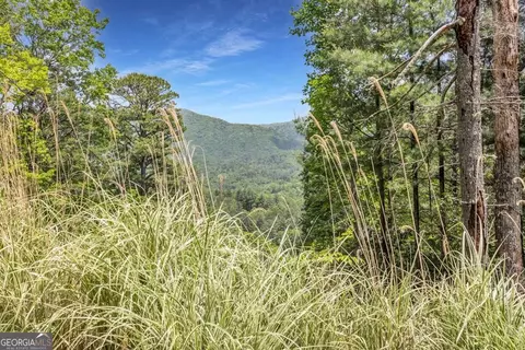 376 Eagles Rst, Blairsville, GA 30512