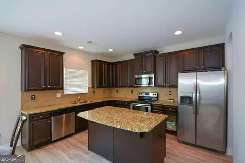 917 Revere Way, Hampton, GA 30228 photo 7