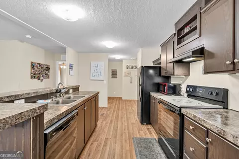 Kitchen - 632 Neese Commerce Rd, Commerce, GA 30530 photo 1 of 1