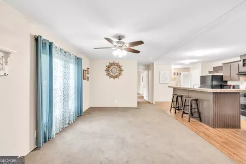 Living - 632 Neese Commerce Rd, Commerce, GA 30530 photo 2 of 2