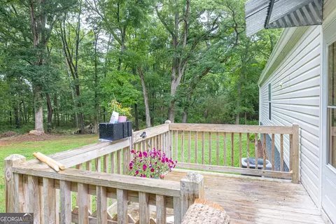 Exterior - 632 Neese Commerce Rd, Commerce, GA 30530 photo 2 of 7