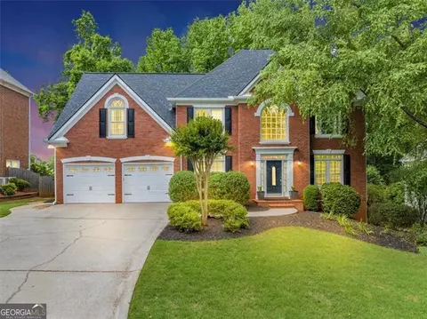 10400 Groomsbridge Rd, Alpharetta, GA 30022