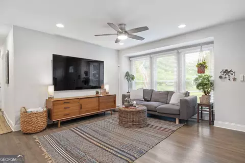 2572 Beverly Hills Dr, Chamblee, GA 30341 photo 5