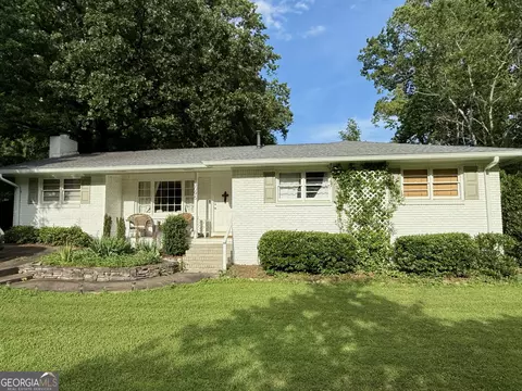 3095 Holbrook Dr SW, Marietta, GA 30060