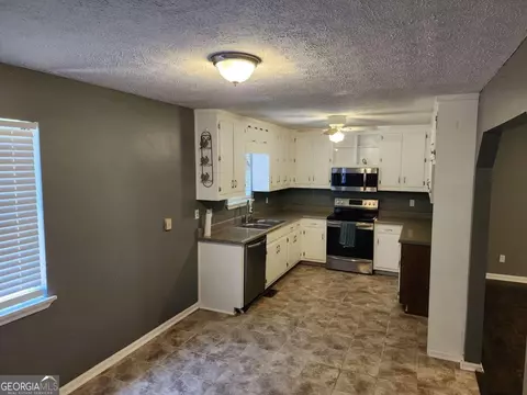 520 John Deere Rd, Monroe, GA 30656 photo 10