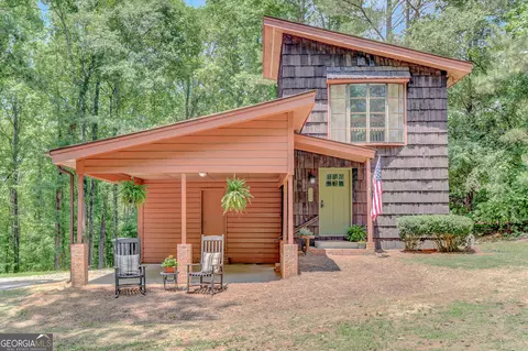 29 Clark Pl, Whitesburg, GA 30185